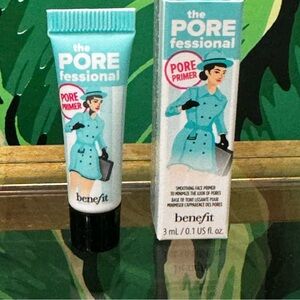 Benefit The POREfessional Pore Minimizing Primer